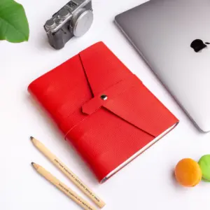 Блокнот-органайзер А5 «The Folio», красный premium