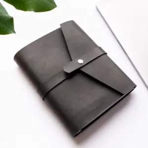 Блокнот-органайзер А5 «The Folio», черный