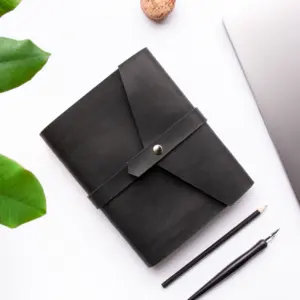 Блокнот-органайзер А5 «The Folio», черный