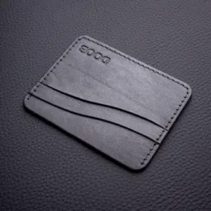 Картхолдер Черный базовый (Model W)